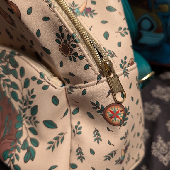 Loungefly Pocahontas Cream Backpack - Picture 6 of 6